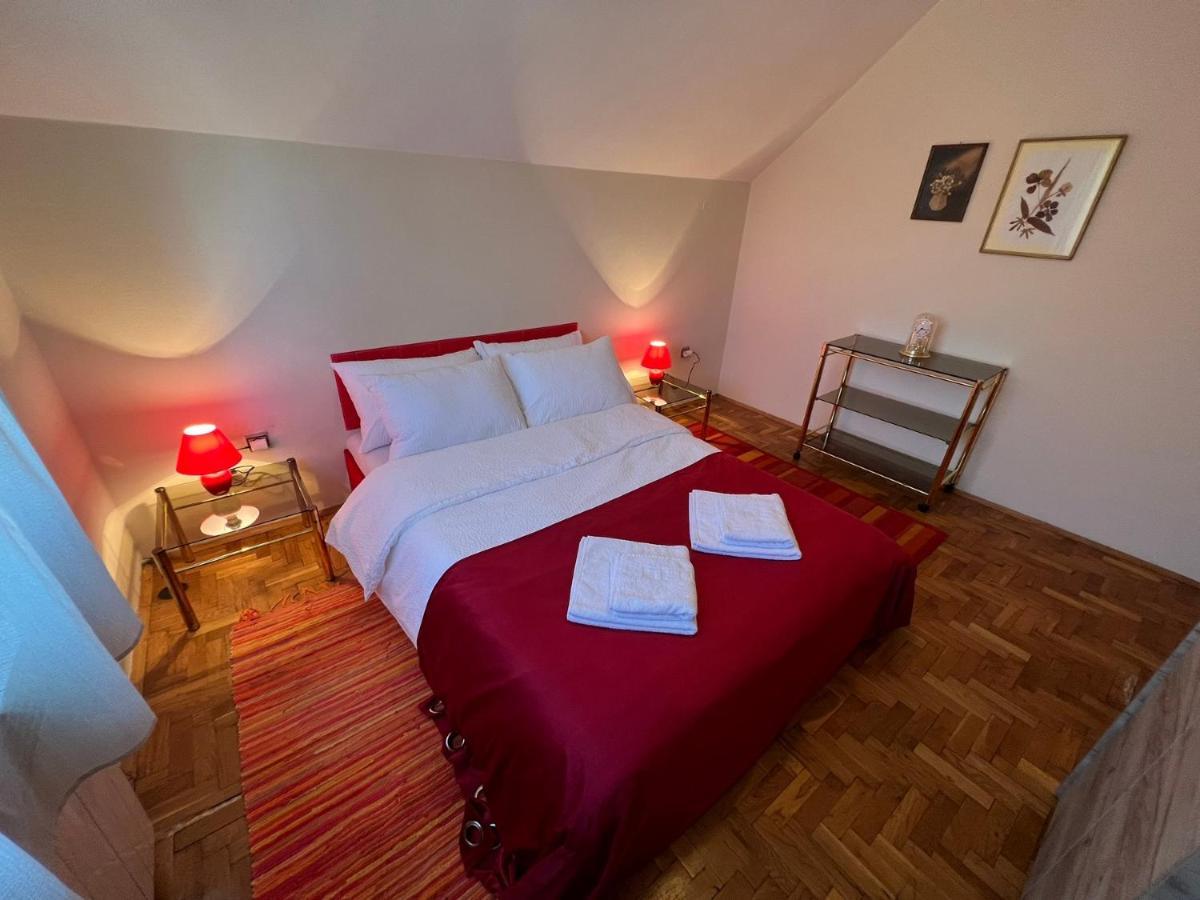 Interinn Luxury Villa Paraćin Zewnętrze zdjęcie